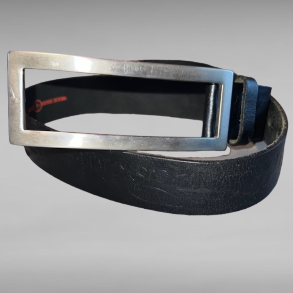 Mosquitos Leather Belt